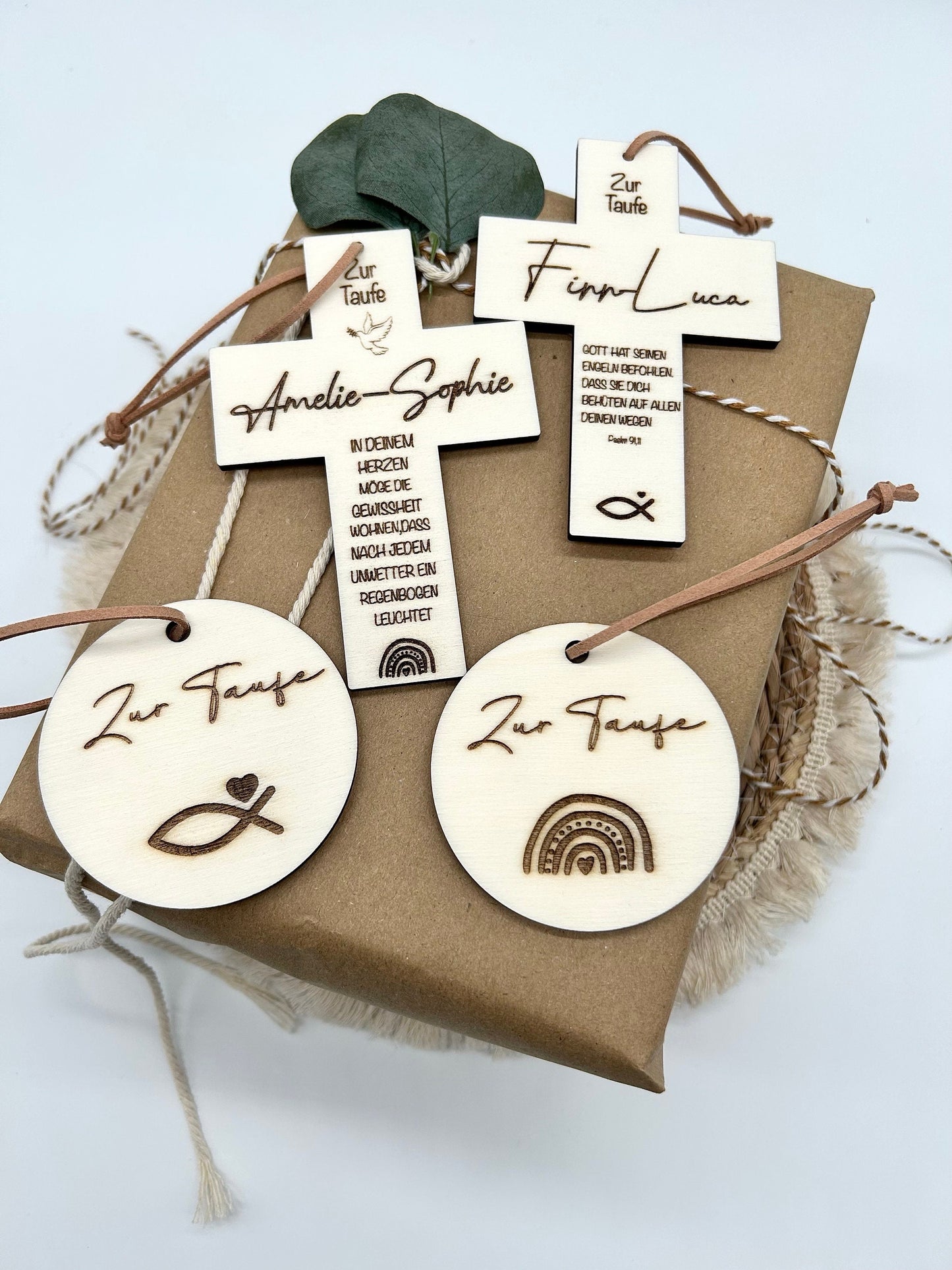Taufe - Taufkreuz - Personalisiertes Geschenk zur Taufe - Holzkreuz - Holzgeschenk - Geschenkdeko - Geschenkanhänger -